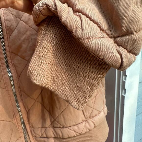 NWT Forever 21 Tan, Camel Quilted Zip Up Bomber Jacket, Fall, Cozy, Lined, XS - Picture 8 of 8
